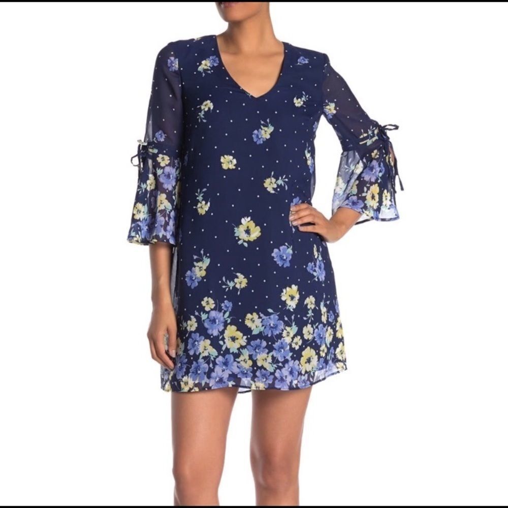 NWT VINCE CAMUTO DRESS SZ 4
